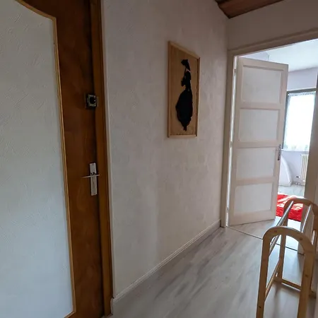 Fonctionnel Avec Terrasse Et Vue, - Fr-1-589-402