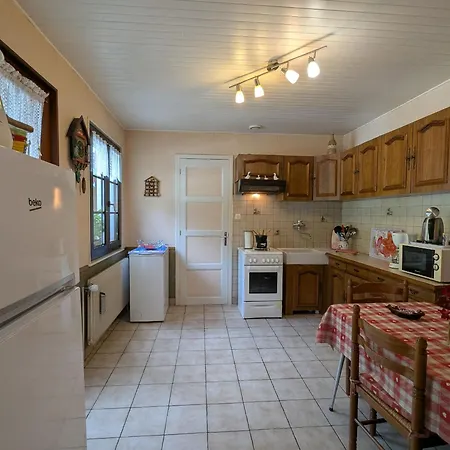 Prázdninový dům Fonctionnel Avec Terrasse Et Vue, - Fr-1-589-402 *